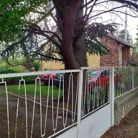 Clara Apartman Keszthely Exterior photo